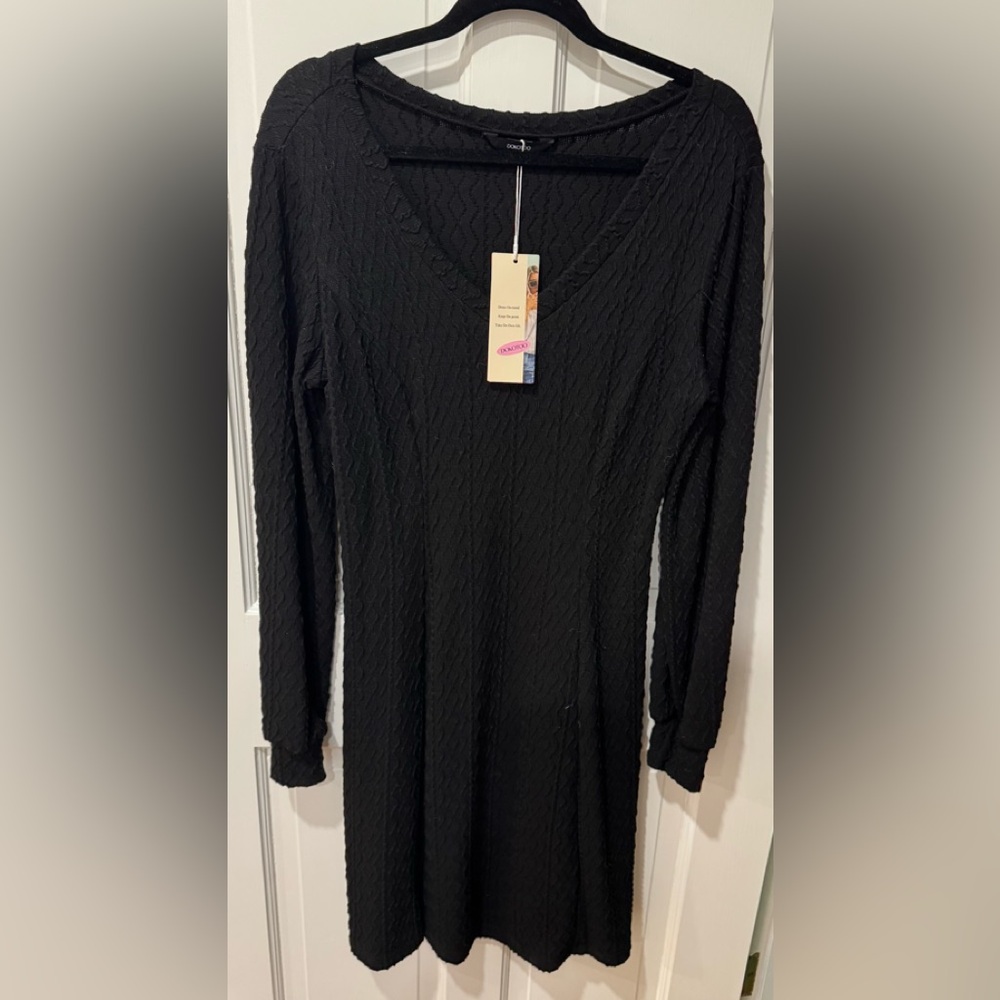 Black Long Sleeve V-Neck Women's Dress